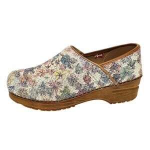 Sanita Shoes Womens 7 Clogs Floral Vegan Fabric Nurse Non Slip Poland 38
